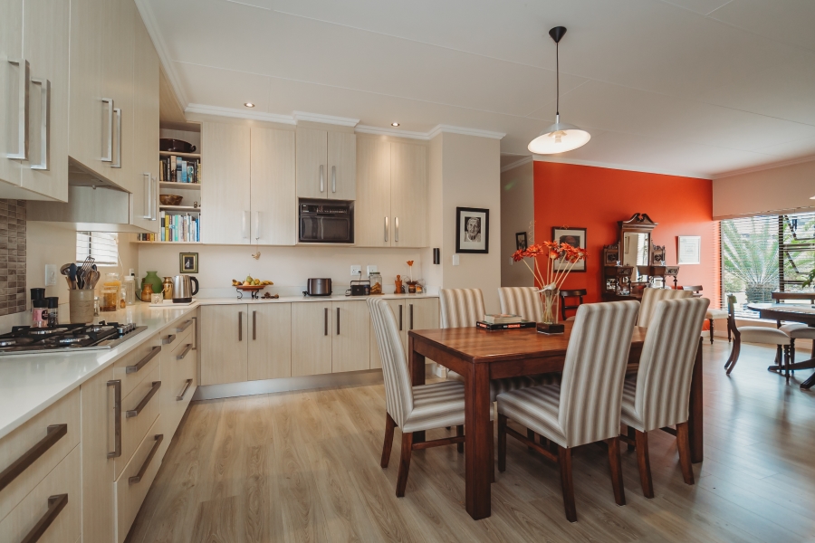 3 Bedroom Property for Sale in Earls Court Lifestyle Estate Western Cape